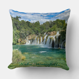 Coussin Cascades de Krka en Croatie vue panoramique à dist