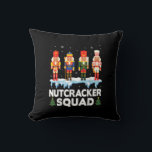 Coussin Casse-Noisette Squad Danse de ballet Correspondanc<br><div class="desc">C'est un gant de Christmas. Votre famille,  les amis ou les children aimeront que vous fassiez ce que vous voulez. Wishing you and your familiy and friends a Merry Christmas.</div>