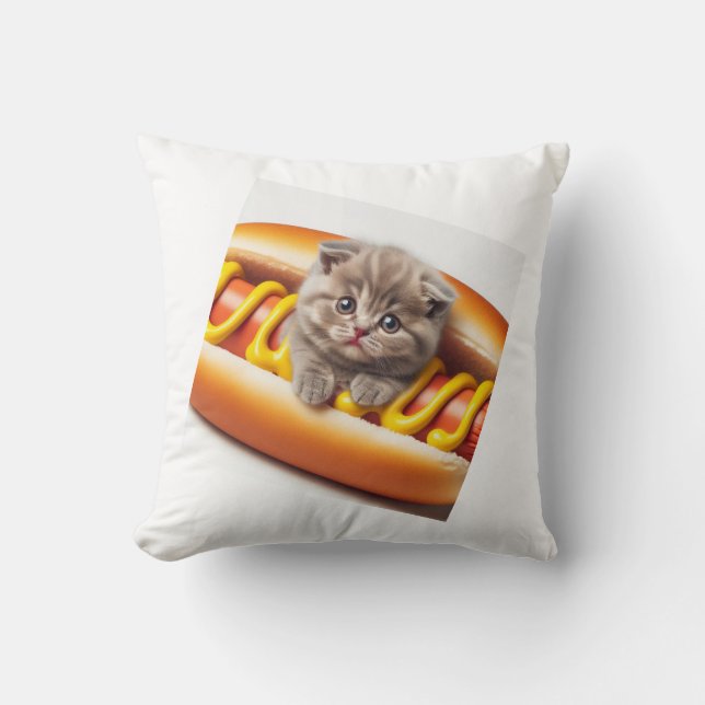 Coussin cat in hot dog and mustard  (Recto)
