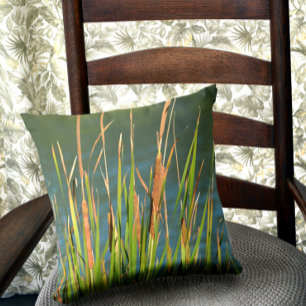 Coussin Cattails sur le front de mer