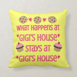 Coussin Ce qui se produit au carreau de la Chambre de GiGi