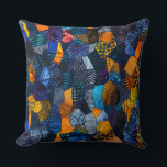 Coussin Cercles africains tourbillonnants<br><div class="desc">Un motif circulaire ludique et dynamique,  inspiré de l'art africain,  avec des contrastes audacieux et des détails complexes. Idéal pour des designs dynamiques.</div>