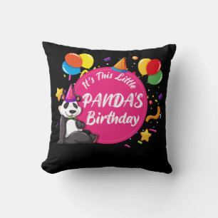 Coussin C'est la fête d'anniversaire de ce petit Panda