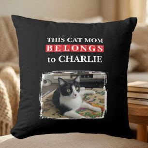 Coussin Cette maman de chat appartient au nom photo noir r