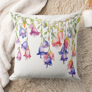 COUSSIN CHAÎNE DE JOLIES FLEURS COULEUR EAU