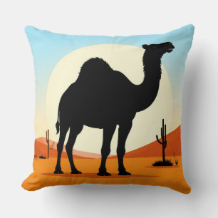 Coussin Chameau Solitaire Coucher de Soleil Désertique Scè