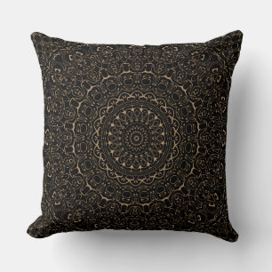 Coussin Chameau sur Médaillon kaléidoscope Mandala noir