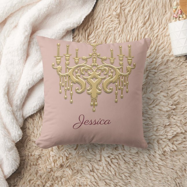 Coussin Chandelier or tendance Monogrammed Jeu d'oreiller (Couverture)