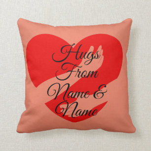 Coussin Changer le nom Texte, Les bras du coeur rouge sur
