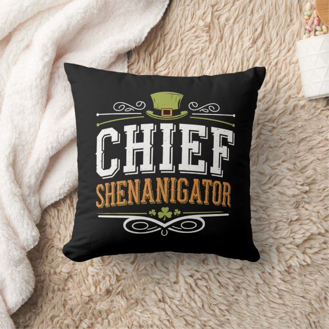Coussin Chapeau de Leprechaun chanceux du chef rétro Shena (Couverture)