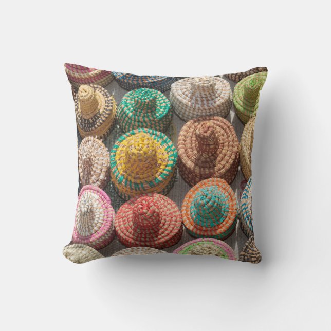 Coussin Chapeaux Tissés Colorés (Recto)