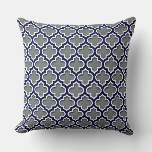 Coussin Charcoal Gray Navy White Moroccan Quatrefoil #5DS