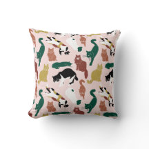 Charmant chats dessinés à la main sur arrière - pl