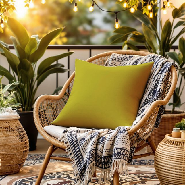 Coussin CHARTREUSE Jaune verdâtre uni (A Chartreuse-colored plain minimalist design pillow adds a vibrant accent and coziness to your space)