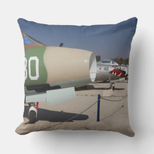 Coussin Chasseur Mystère construit en France