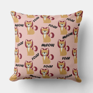 Coussin Chat à cheveux en tigre sur la pêche