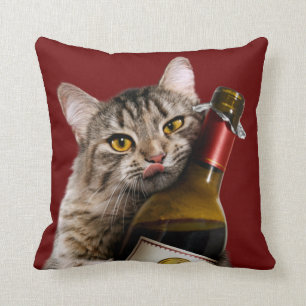 Coussin Chat Avec Bouteille De Vin