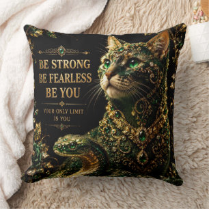 Coussin Chat Doré Yeux Verts Élégant Art