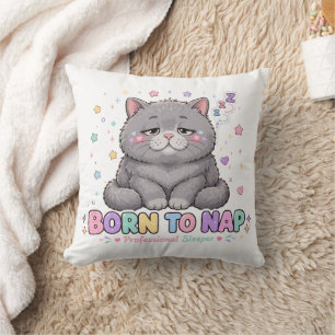 Coussin Chat mignon né pour faire la sieste