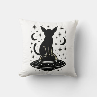 Coussin Chat mystique sur un OVNI avec des étoiles et des 
