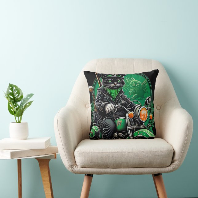 Coussin Chat noir conduisant un vélo la Saint-Patrick (Chaise)