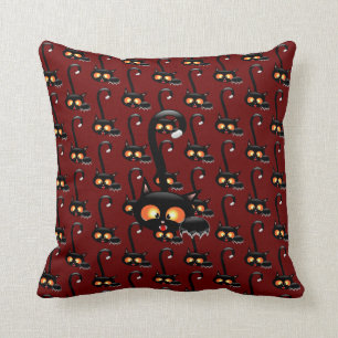 Coussin Chat noir éffrayant