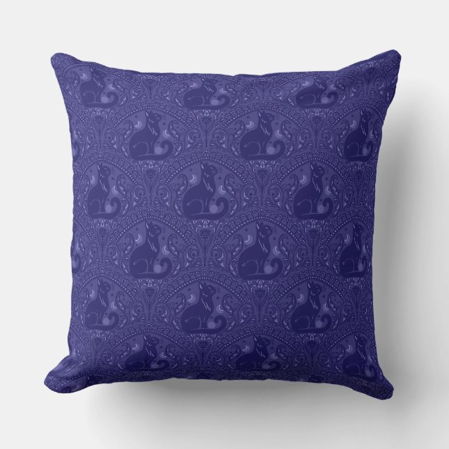 Coussin Chat noir mystique en violet cool (Recto)