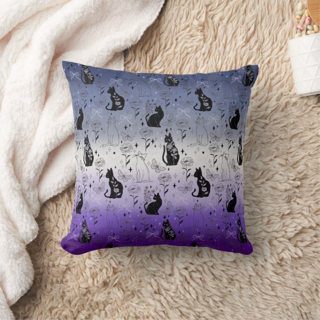 Coussin Chat noir Pride Bouton Lesbienne - Mystical Witchy (Couverture)