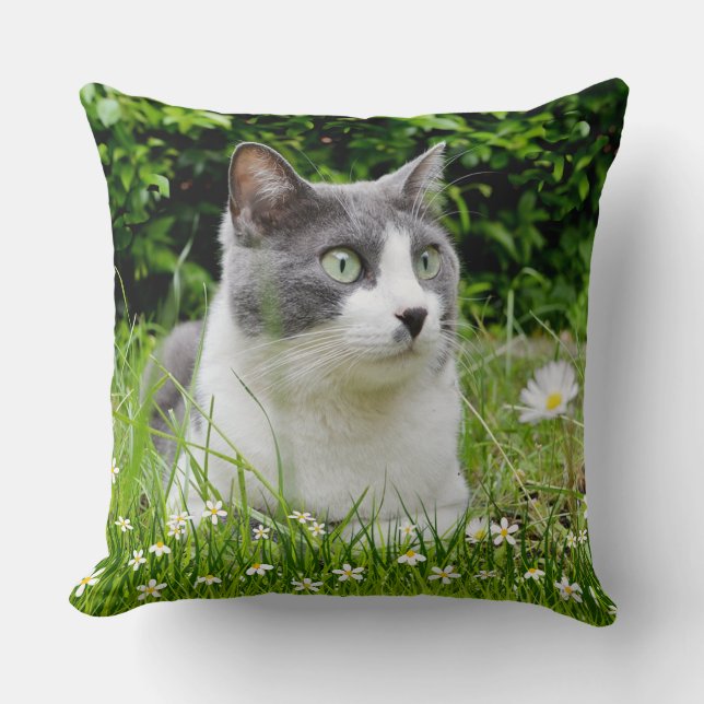 Coussin Chat Tuxedo Gris & Blanc & Fleurs (Recto)