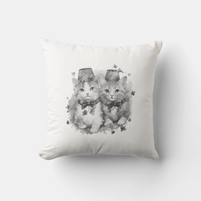 Coussin Chatons noirs et blancs avec casquettes (Recto)