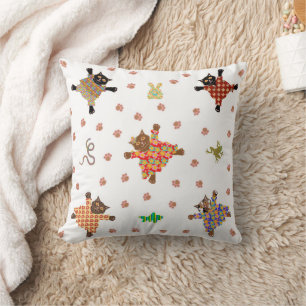 Coussin Chats bien habillés faisant des anges de neige