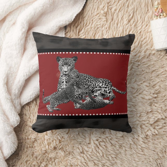 Coussin Cheetah et ses petits (Couverture)