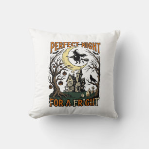 Coussin Chemise de nuit hantée vintage sorcière d'Hallowee