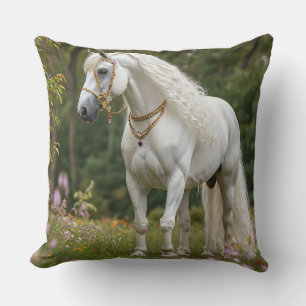 Coussin Cheval blanc à la crinière flottante