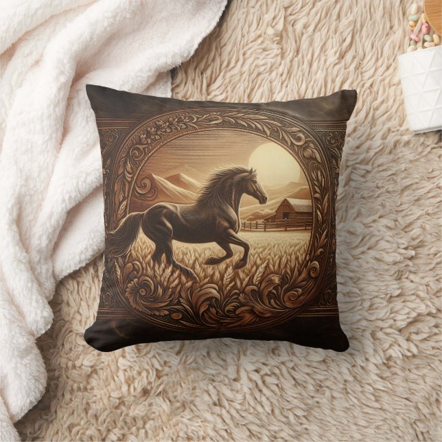 Coussin Cheval Majestueux Traversant Des Champs D'Or (Couverture)