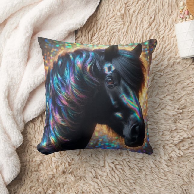 Coussin Cheval noir avec Mane Iridescente (Couverture)