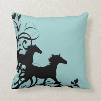 Coussin Cheval sauvage noir