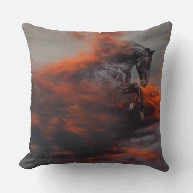 Coussin Chevaux d'imaginaire : Nuages (Recto)