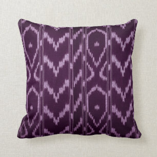 Coussin Chevron de la tribu Ikat moderne lilas pourpre