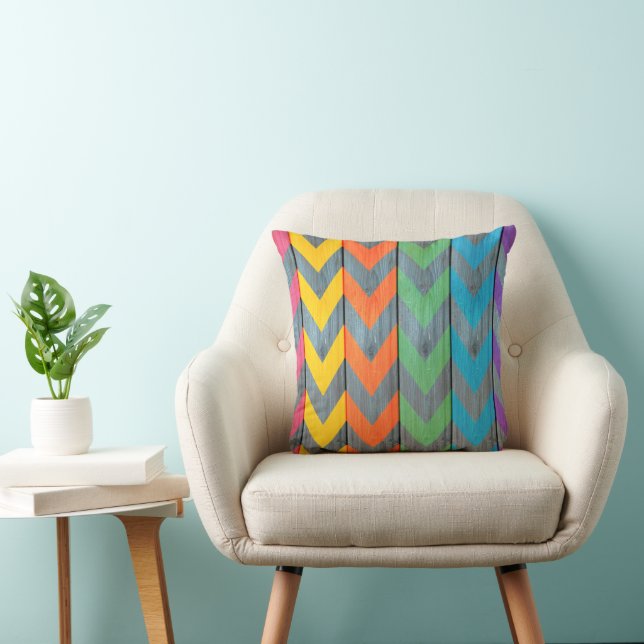 Coussin Chevron Motif On Wood Texture par Shirley Taylor (Chaise)