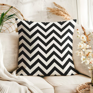 Coussin Chevron Zigzag noir et blanc moderne