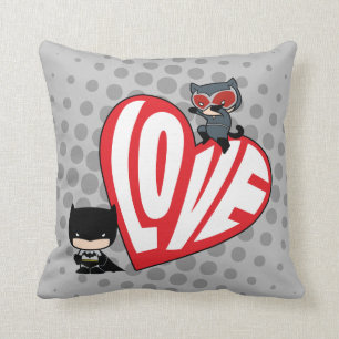 Coussin Chibi Catwoman rebondit sur Batman