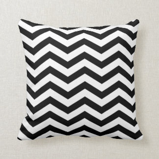 Coussin Chic Chevron | Noir et blanc