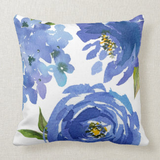 Coussin Chic Girl Blue Floral Peonies Hydrangeas