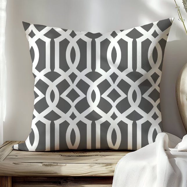 Coussin Chic gris foncé et blanc motif de treillis marocai (Créateur téléchargé)