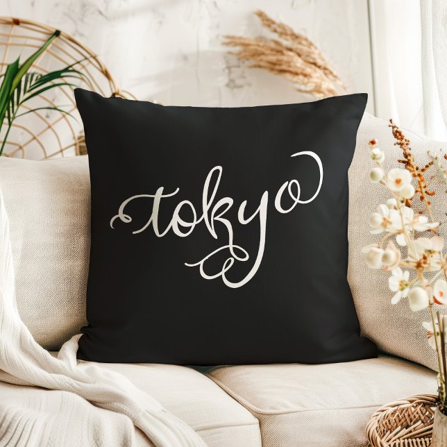 Coussin Chic Typographie Noir et Blanc Tokyo Japon (Créateur téléchargé)