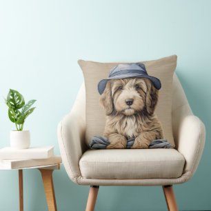 Coussin CHIEN DE SHAGGY Brown ET BLANC AVEC CASQUETTE BLEU