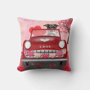 Coussin Chien Jack Russell dans une voiture avec des cœurs