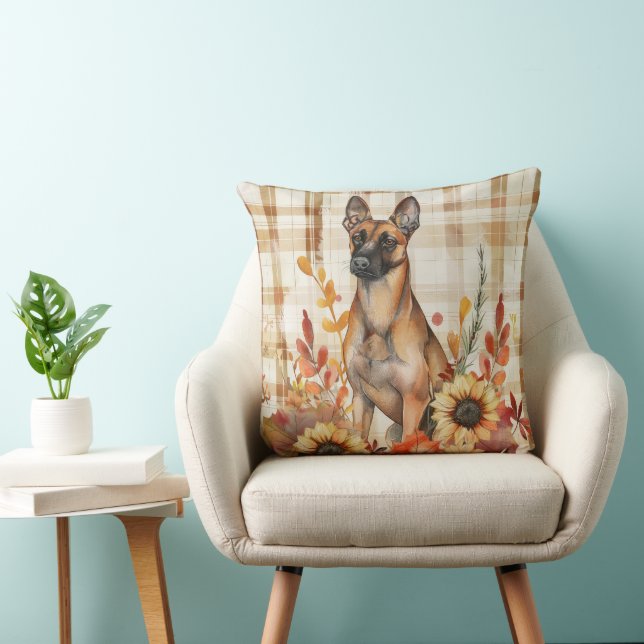Coussin Chien Malinois Belge Fleurs Aquarelle Tombante (Chaise)