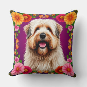 Coussin Chien mignon et duveteux avec des fleurs